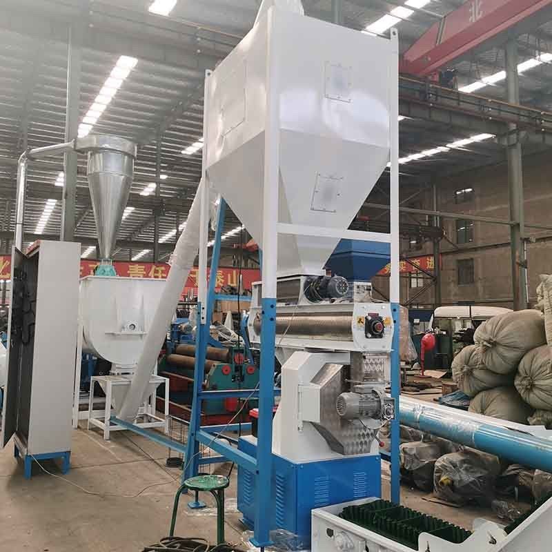 สายการผลิตอัดเม็ดอาหารสัตว์แบบ Flat Ring Die Pellet Mill พร้อมคู่มือวิศวกรสำหรับการติดตั้ง