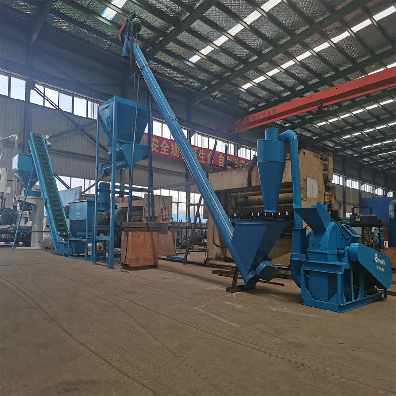 สายการผลิตลูกเต๋าไม้ 118KW 1000-2000kg/H 2000*500*600cm ตู้ควบคุมไฟฟ้า