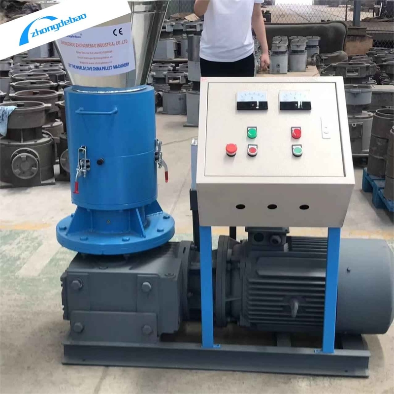เครื่องเคลื่อนย้ายม้วนไม้เมลเล็ต 400-600 KG / H สําหรับบิโอมัสซ่าเมลเล็ต