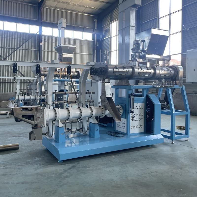 เครื่องบดอาหารไทลาเปียแบบสกรูสองตัวเดียว เครื่องผลิตอาหารปลาแบบลอย CE Certified