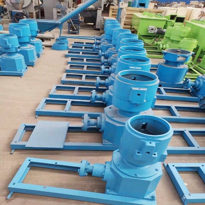 เครื่องทําเม็ดอาหารขนาดเล็ก เครื่องทําเม็ดอาหารสัตว์ชนิดไฟฟ้า 4KW