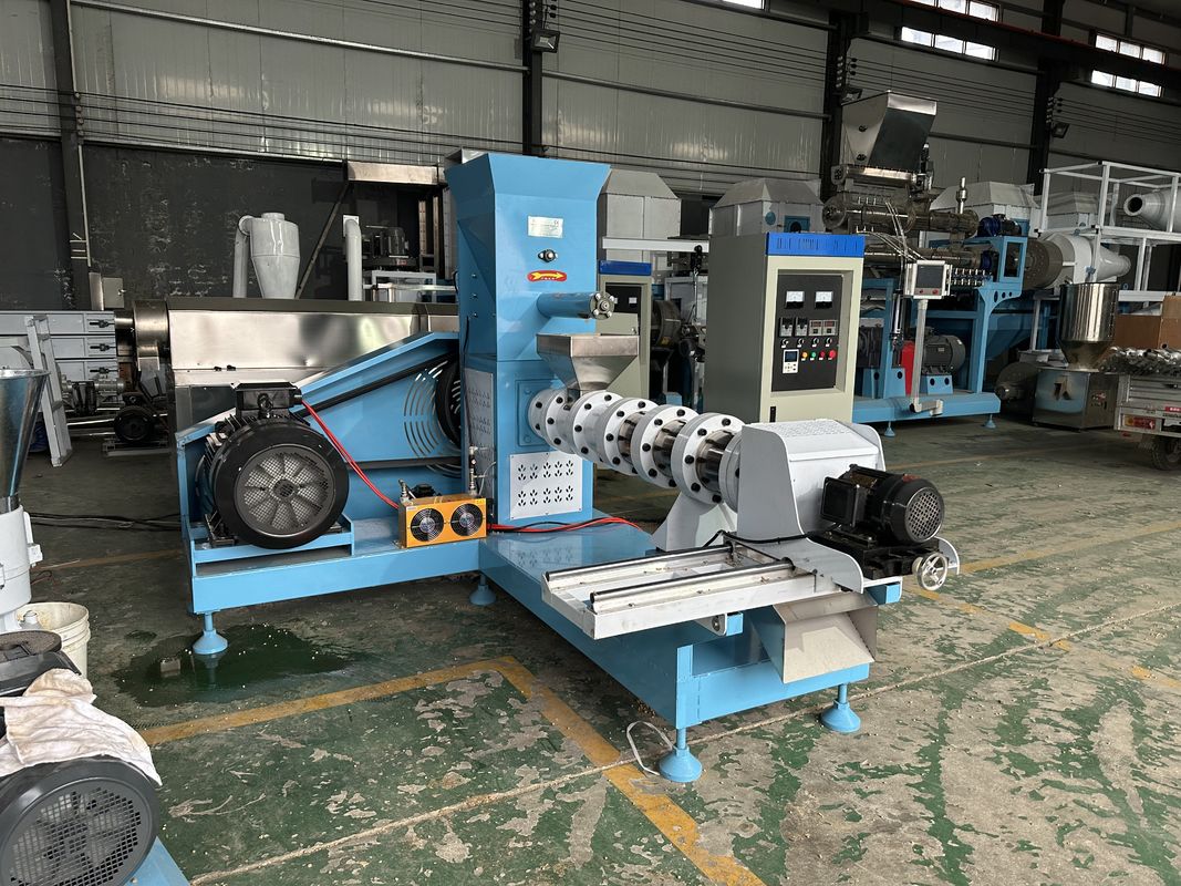 0.5-1 ตัน / ชั่วโมง ความจุ สายการผลิตเม็ดอาหารสัตว์ที่มีวัสดุแพร่สําหรับเมล็ดหญ้าและการติดตั้งคู่มือวิศวกร