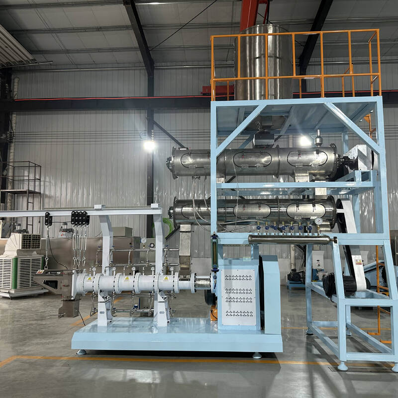 สายการอัดรีดฟีดสกรูคู่เดี่ยวมัลติฟังก์ชั่นความจุ 500KG / H-10T / H สำหรับการผลิตอาหารปลาและอาหารสัตว์เลี้ยงด้วยโครงสร้างสแตนเลส