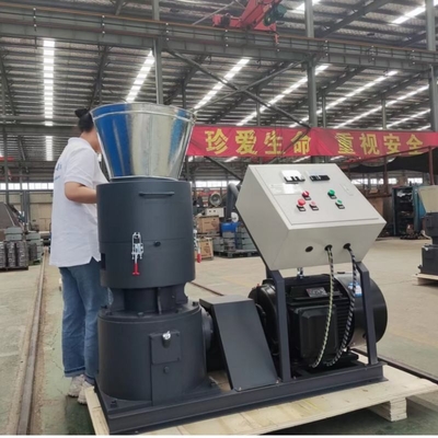 เครื่องป้อนเม็ดอาหารสัตว์แบบธรรมดาเครื่องอัดเม็ดอาหารสัตว์หญ้า 3kw-30kw