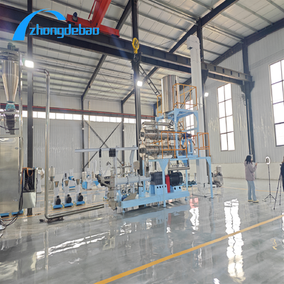 สายการผลิตอาหารปลาลอยแบบ extruder โดยใช้วัตถุดิบข้าวโพด ผลิตหมอนหรือบริเก็ตทรงขนมสําหรับปลูกปลา